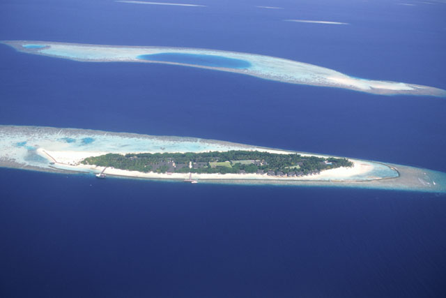 �p���[�X�g�[���A�J���T�C�g